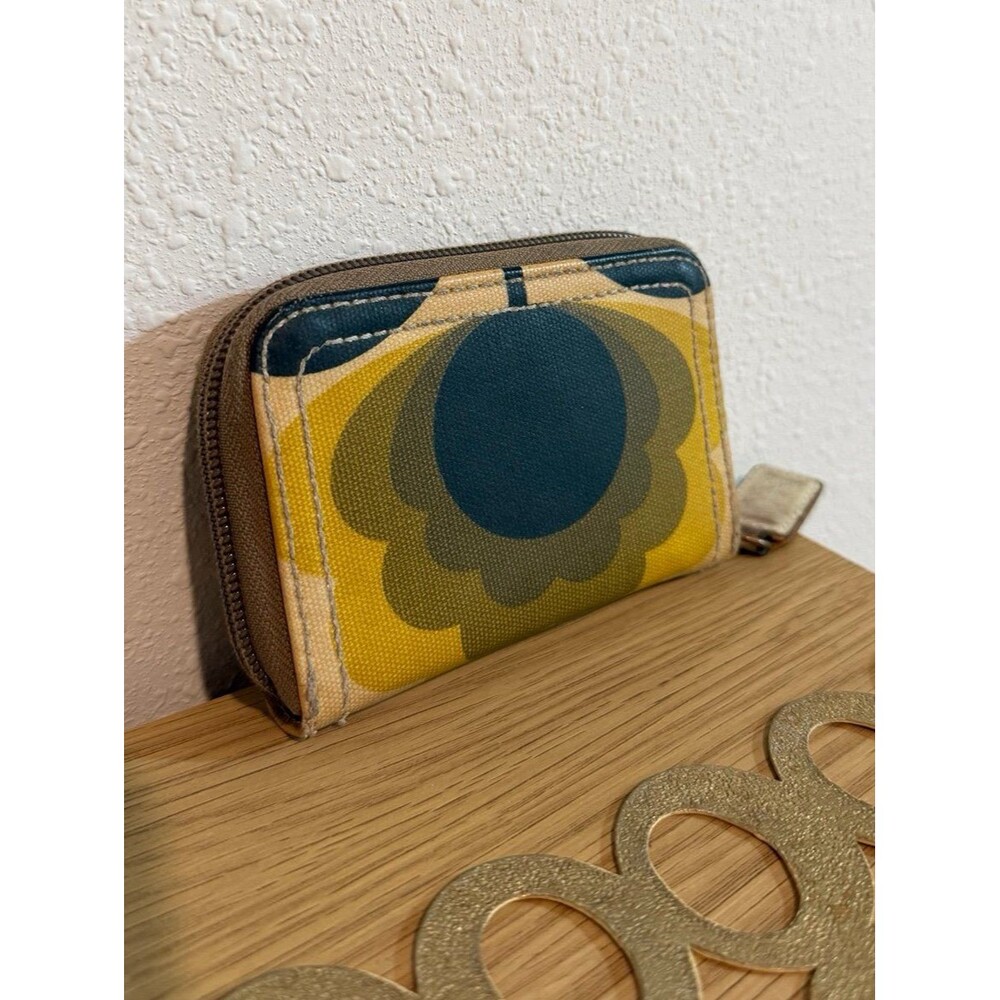 Orla Kiely Summer Flower All Around Zip Wallet Small